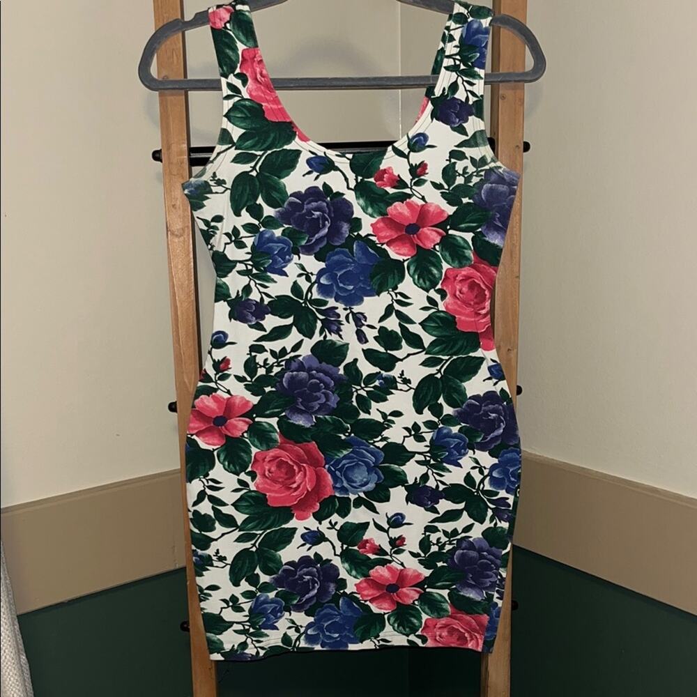 Vintage In Charge Floral Sleeveless Dress - Multicolor Size Medium